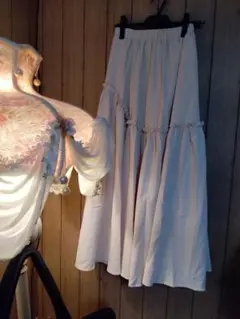 ティアードロングスカート