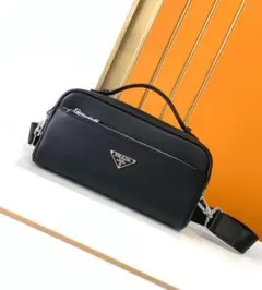 24時間以内発送！ ブラック ショルダーバッグ