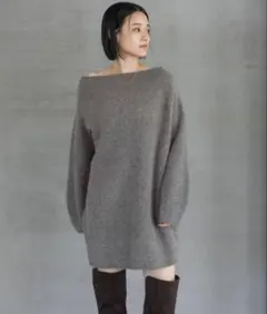 ニットワンピース　ラクーンミニワンピース