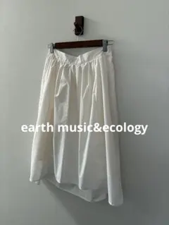 アースearth ホワイト フレアスカート ひざ丈 春夏