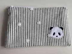 パンダ刺繍のストライプポーチ ハンドメイド