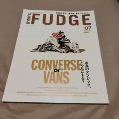 men's FUDGE 2026年7月号 CONVERSE or VANS