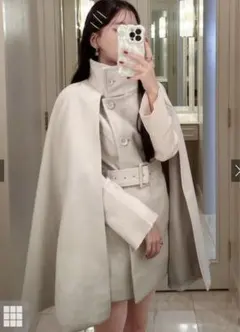 ベルト付きハイネックケープスコート