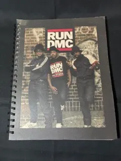 【未使用】Typo×RUN DMC 限定コラボ A4ノート ヒップホップ 音楽のサムネイル