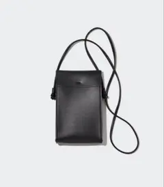 うぬ様専用レザータッチミニツールショルダーバ ッグシンプル黒　スマホポーチ 軽量