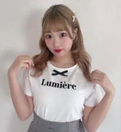 evelyn Lumiere Tシャツのサムネイル