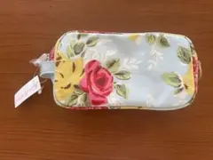 キャスキッドソン　コスメポーチ　小物入れ　ポーチ　ペンケース　花柄
