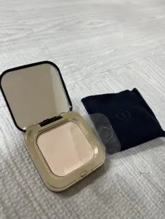 クレ・ド・ポー ボーテ プードルコンパクトエサンシエルn フェイスパウダー