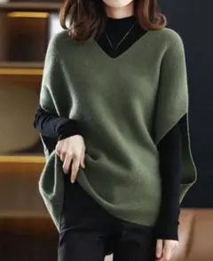 ☆新品☆ Vネックニットベスト オリーブ