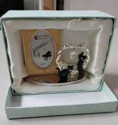 Item thumbnail for item b7856c53-63f3-4c29-b627-696974548294