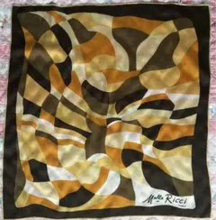 昭和レトロ！ニナリッチ　シルクスカーフ　フランス製　ビンテージ