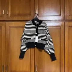 新品未使用ショートストライプカーディガン