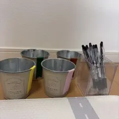 カップ4個セット ペンとペン立て付き