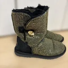 UGG ベイリーボタン ゴールド ブラック ムートンブーツ 24.0 アグ