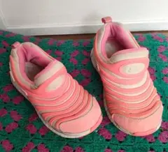 ナイキ　ダイナモフリー19.5cm