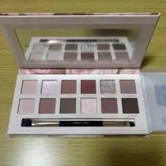 PERFECT DIARY アイシャドウパレット 17