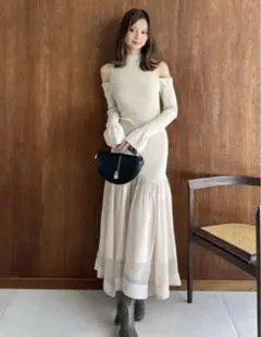 snidel Sustainableコールドショルダーニットワンピース