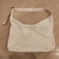 SPINNS ショルダーバッグ ホワイトのサムネイル