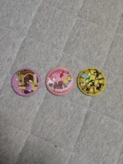 ディズニー刺繍缶バッジ2