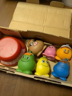 ガマッチョ家族　6っの貯金箱　ソフビ　セゾンカード　ノベルティグッズ