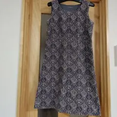 Laura Ashley パターン入りノースリーブワンピース