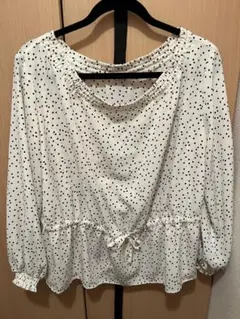 ドット柄バルーンスリーブブラウス M