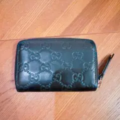 GUCCI コインケース　GG柄　ブラック