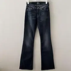 7 For All Mankind ローライズ ブーツカットデニム 23のサムネイル