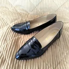 【新品未使用】22.5cm エナメル ローファー ブラック ポインテッドトゥ