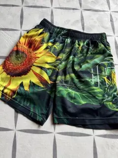 reversal ショートパンツ Mサイズ ヒマワリ柄 定価11000円のサムネイル