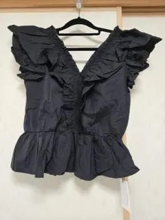 ブラックフリルノースリーブトップス M GRL