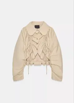 タグ付き新品★ZARAのフリル付きクロップドトレンチコート★XS-Sサイズ★完売 ZARA フリル付きクロップドトレンチコート ベージュ XS～S - メルカリ