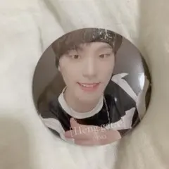 SEVENTEEN ヘンガレ 缶バッジ ディノ