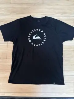QUIKSILVERクイックシルバー　半袖Tシャツ　黒　サイズM 古着レア