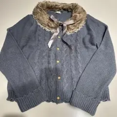 axes femme ファー付きカーディガン ブルーグレー