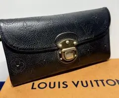 【美品】ルイヴィトン　モノグラム マヒナ　ポルトフォイユアメリア　ノワール　財布