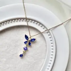 No.1576 ハンドメイド　輝く蝶のネックレス（ブルー）