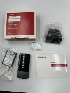 docomo N-01G 携帯電話　ブラック 未使用品　本体と付属品セット docomo N-01G 本体 充電器付き - メルカリ