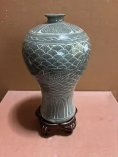 純銀　鳳凰文様 花瓶 約1124g 純銀 鳳凰文様 花瓶 約1124g - メルカリ