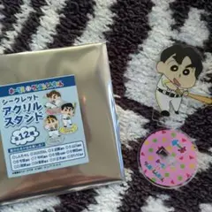 ソフトバンクホークス　クレヨンしんちゃんコラボ　　アクリルスタンド　柳田悠岐選手