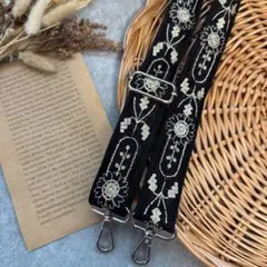 183.インド刺繍ショルダーストラップ　スマホショルダー