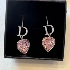 2026年最新】dior ピアス ハートの人気アイテム - メルカリ