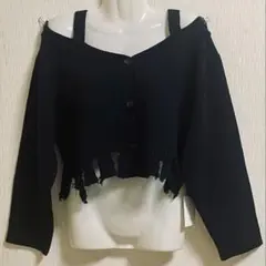 ＧＲＬ　新品•タグ付き　オフショルダー ブラック ニット 【dr ３５０】