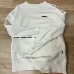 NERDY トレーナー クリーム
