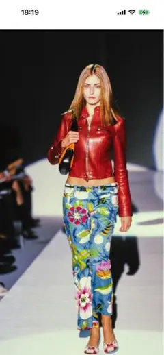 「アイコニック　ランウェイフローラルパンツ」GUCCI ヴィンテージのサムネイル