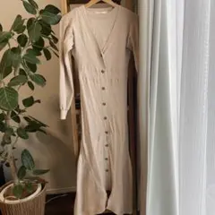 LILY BROWN ベージュ ニットワンピース