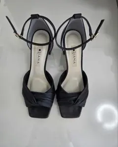 DIANA ダイアナ 黒 サンダル ストラップ 太ヒール 22cm