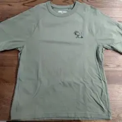 ユニクロ スヌーピー Tシャツ