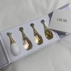 Dior 香水セット ミニチュア4本入り　バースデーギフト　新品未使用