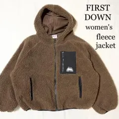 FIRST DOWN ファーストダウン ロゴ刺繍 ショート丈 フリースパーカー